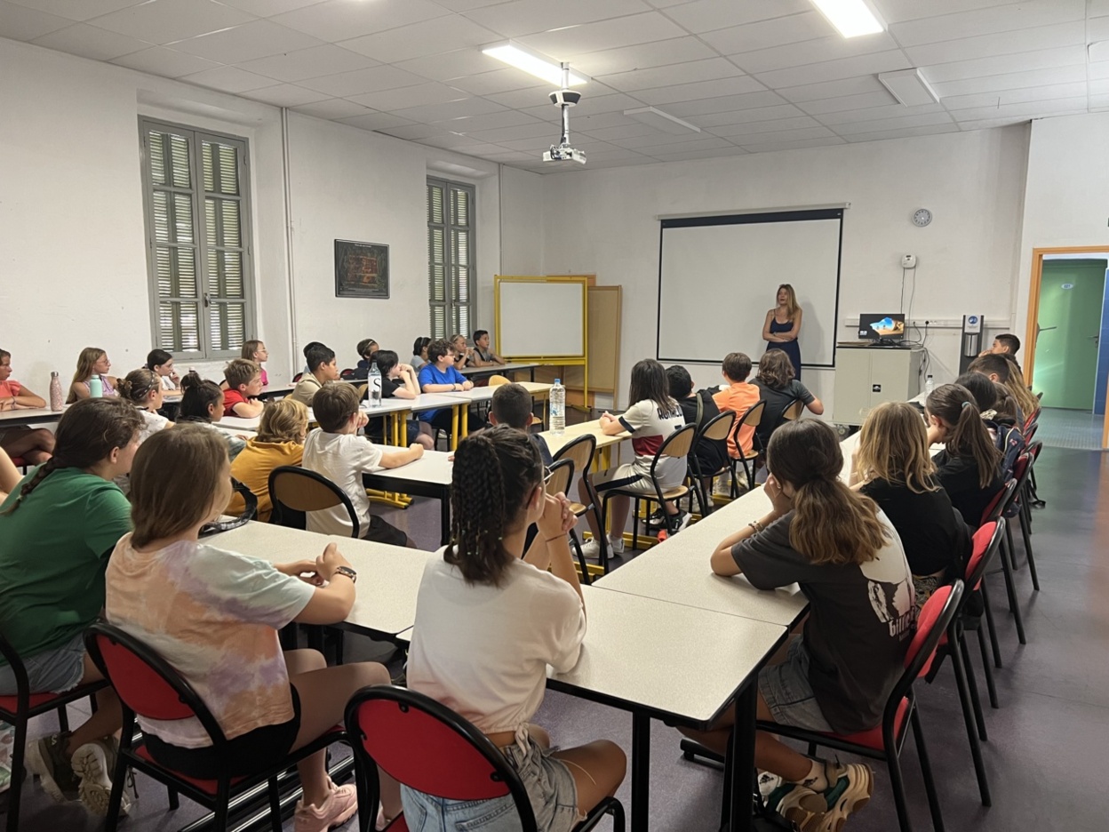 Visite des élèves de CM2 de l’école primaire de Sartène Visite des élèves de CM2 de l’école primaire de Sartène