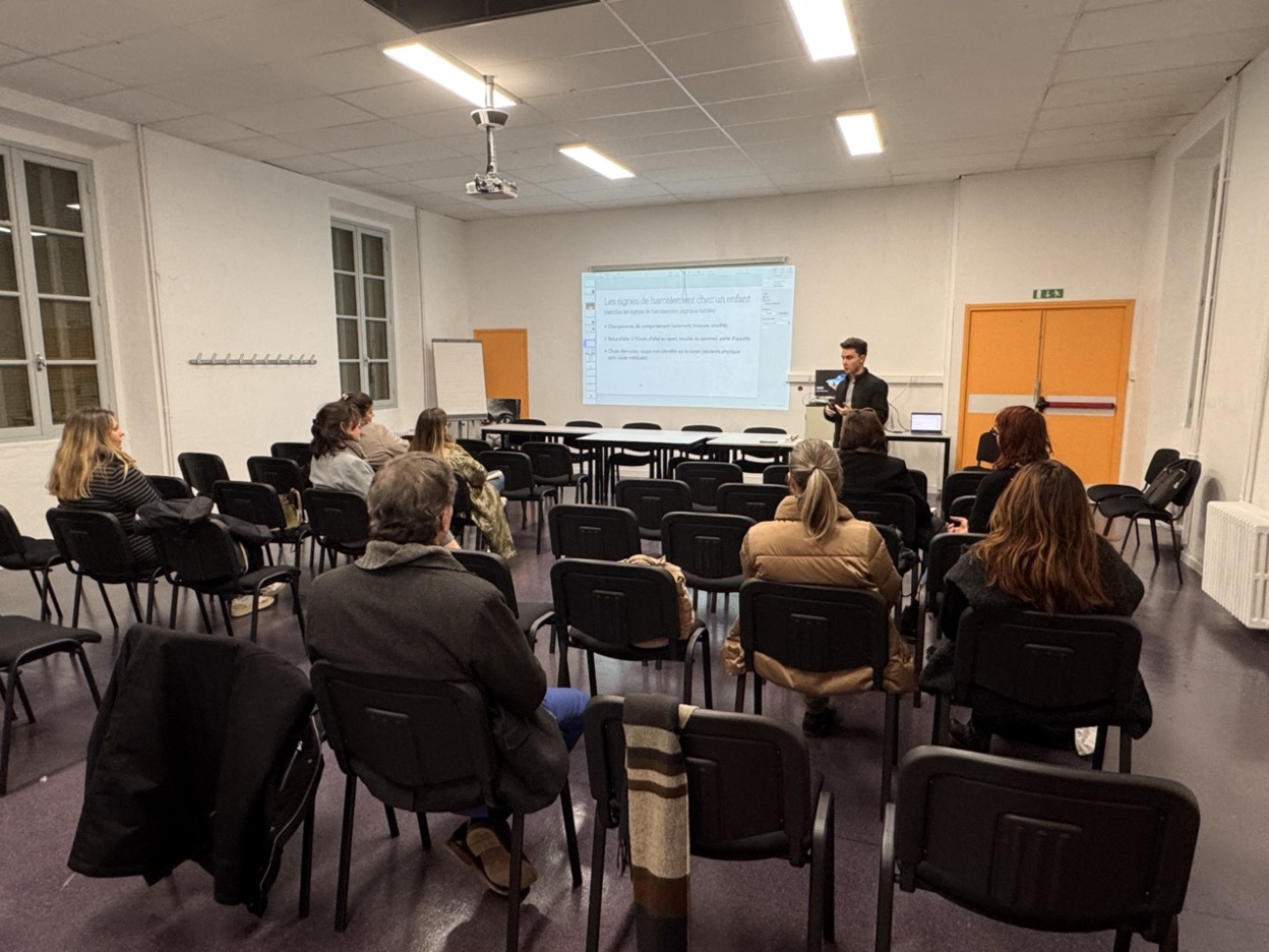 Intervention sur le harcèlement scolaire Intervention sur le harcèlement scolaire