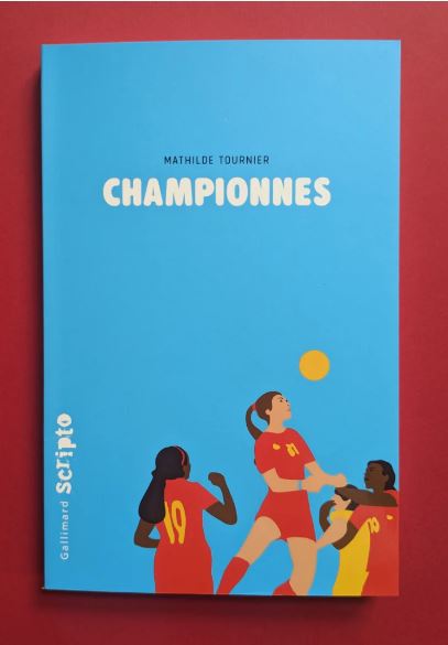 Rencontre en visioconférence avec Mathilde Tournier, autrice du roman jeunesse 'Championnes'. Rencontre en visioconférence avec Mathilde Tournier, autrice du roman jeunesse 'Championnes'.