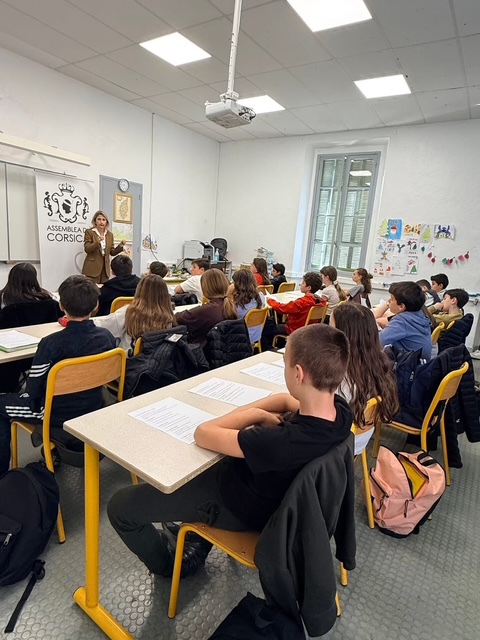 Visite de la Présidente de l'Assemblée de Corse, Marie-Antoinette Maupertuis, dans le cadre de l'Assemblea di i zitelli (10ème édition)