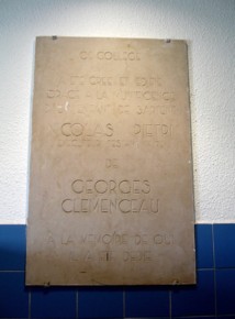 Plaque commémorative inaugurée en 1953 par N. Pietri Plaque commémorative inaugurée en 1953 par N. Pietri