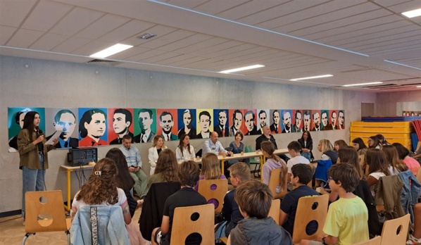 I Primi Scontri Bislingui Inter Stabbilimenti I Primi Scontri Bislingui Inter Stabbilimenti