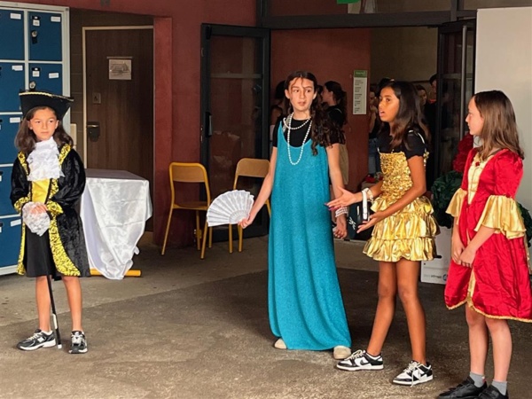 Théâtre 6°CLEDD (Français-italien) Théâtre 6°CLEDD (Français-italien)