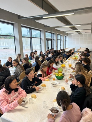 PETITS-DEJEUNERS CLASSES 6°1- 6°7