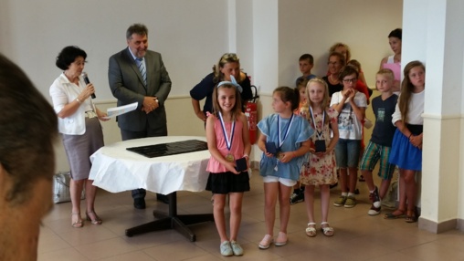 Concours départemental d'Orthographe "A vos stylos, prêts, DICTEE!" Concours départemental d'Orthographe "A vos stylos, prêts, DICTEE!"