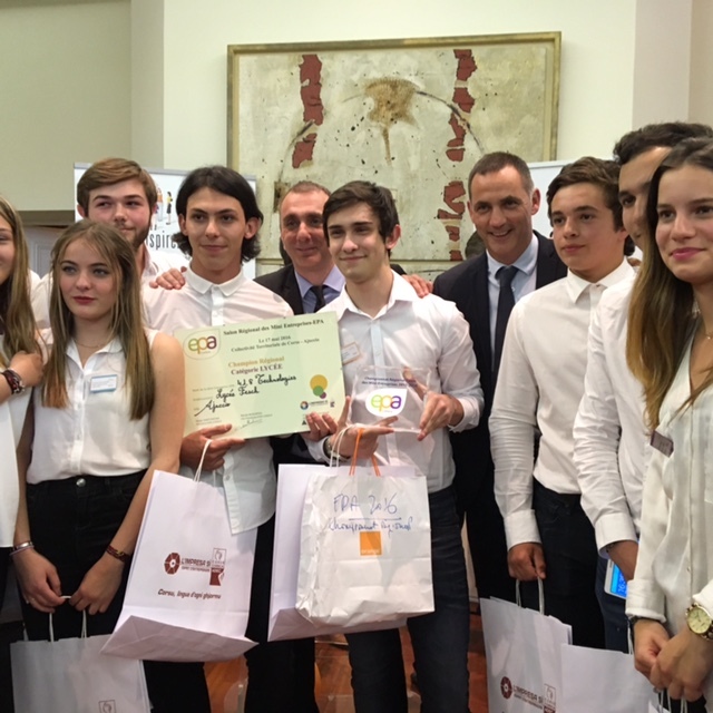 1er prix au Championnat des mini-entreprises Lycée pour la 1ère STMG 1