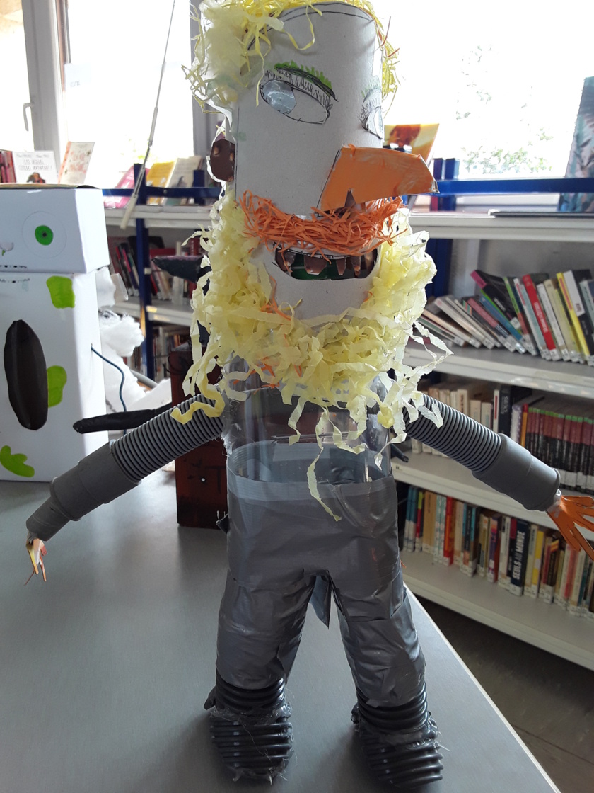 "Les monstres" à voir au CDI "Les monstres" à voir au CDI