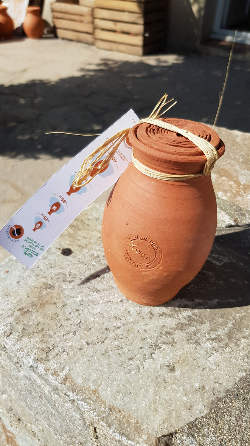 Funtanella, u vasettu chi annacqua per voi Funtanella, u vasettu chi annacqua per voi