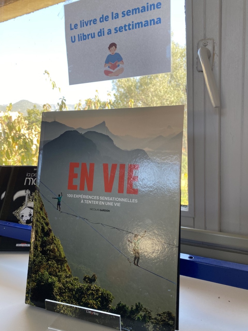 Le livre de la semaine : 100 expériences sensationnelles à tenter en une vie Le livre de la semaine : 100 expériences sensationnelles à tenter en une vie