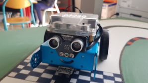 mBot sur le circuit